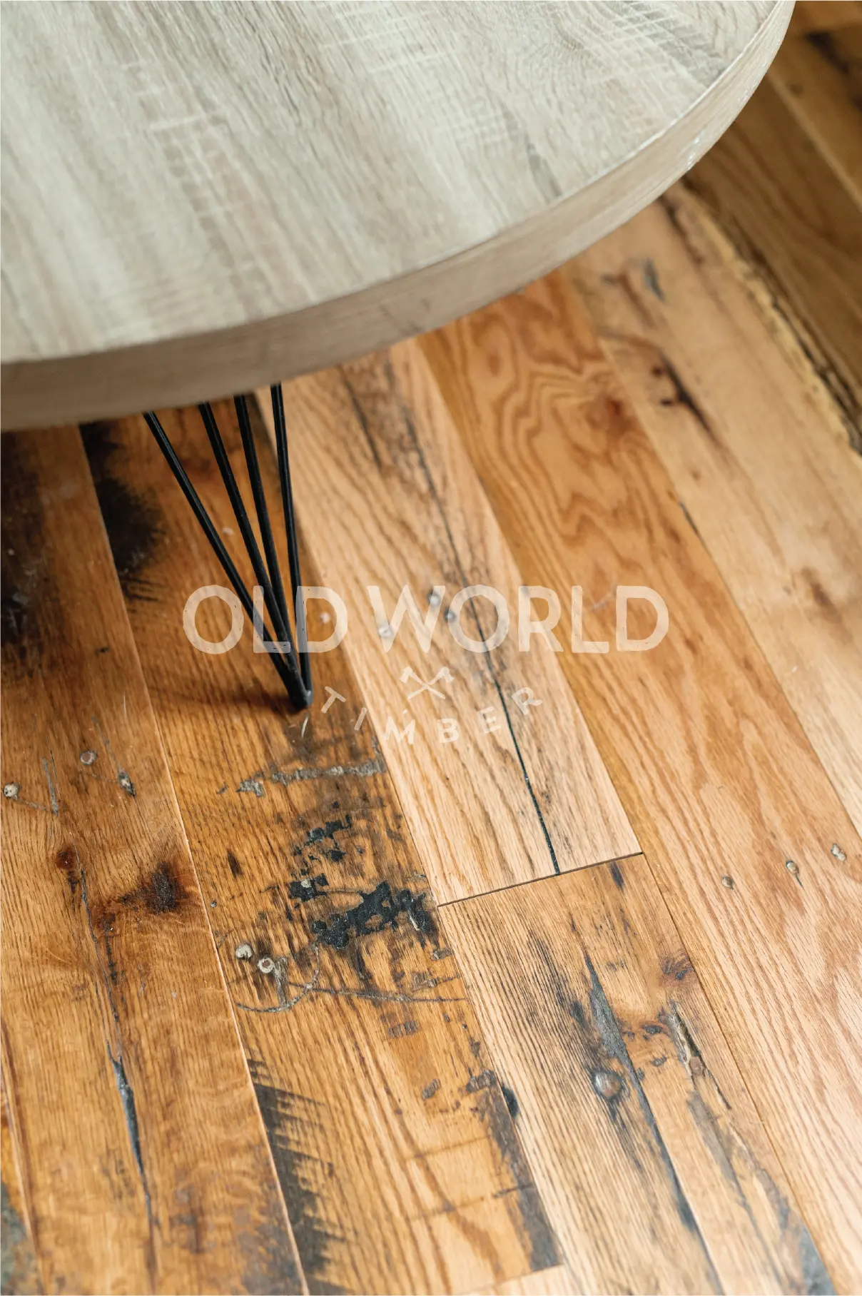 Seamless Layout of Industrial Oak Engineered Flooring