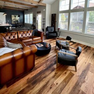 RACEHORSE OAK WIREBRUSHED